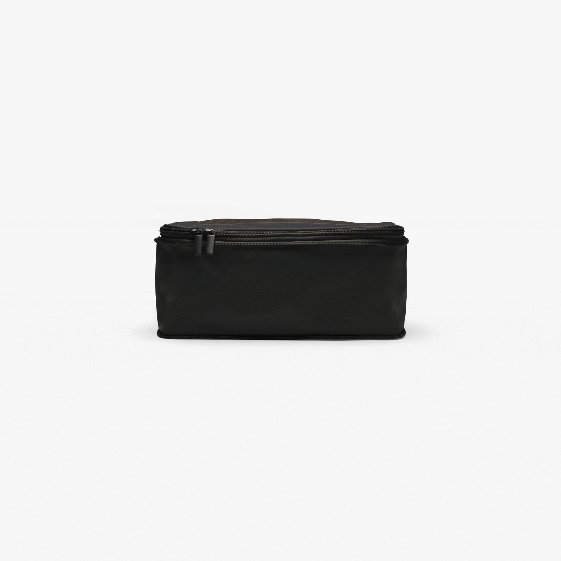 Black | This is a black compressible packing cube gif